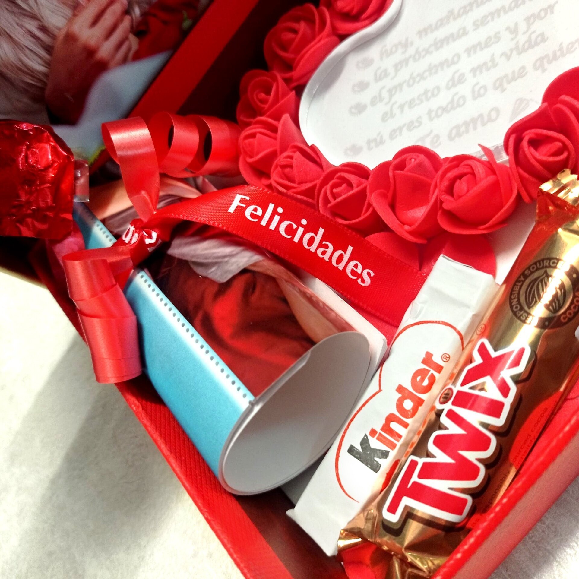 Caja Roja "Love" - 4
